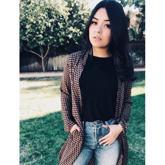 Melba Tee - Picture 2 of 3